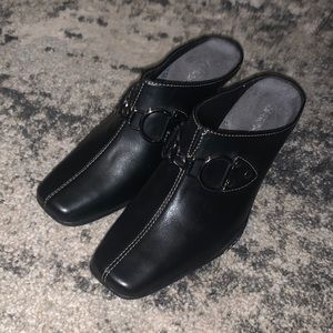 Like new Aerosoles size 6